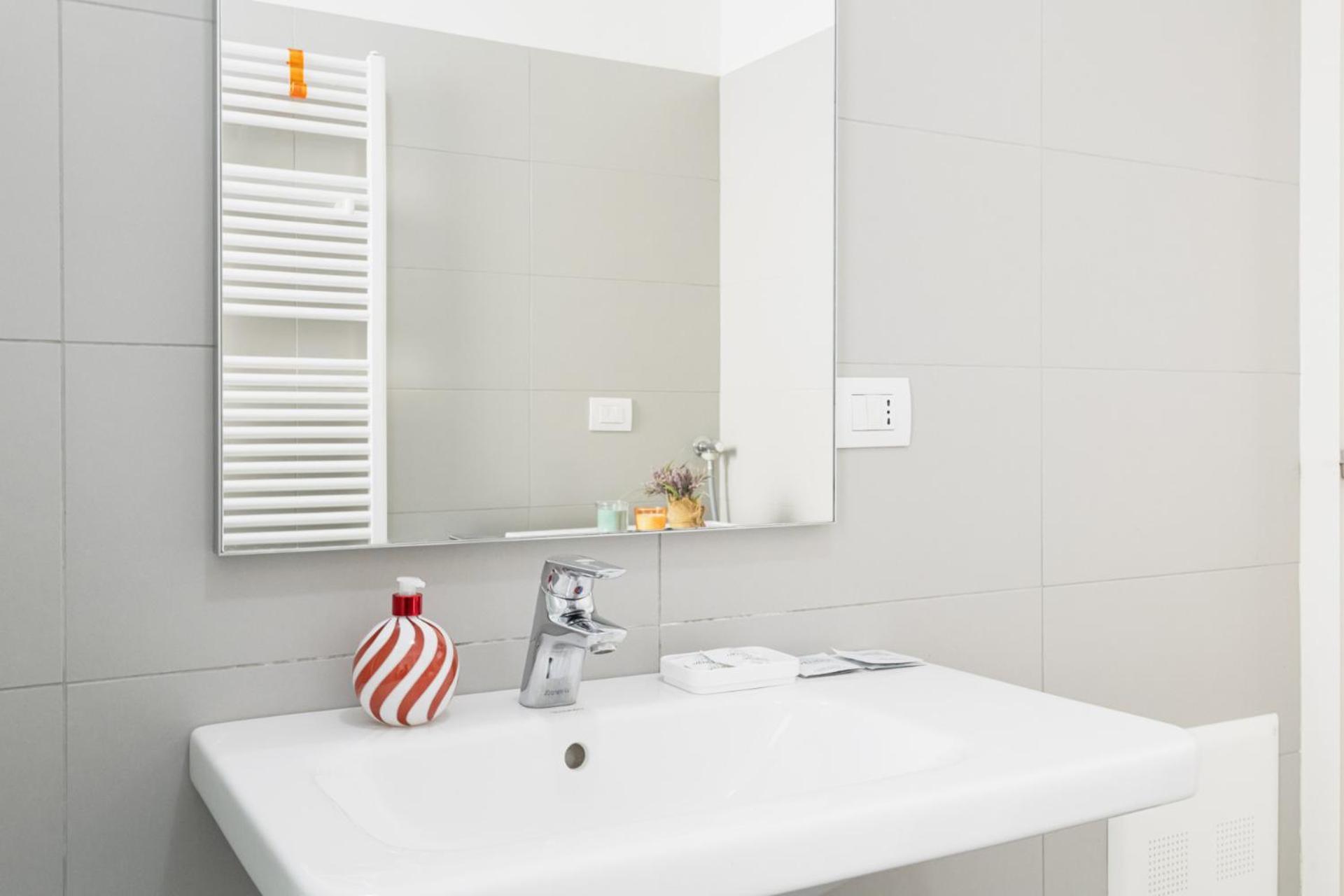 Easylife - Stile E Comfort Sui Navigli Apartment Милано Екстериор снимка
