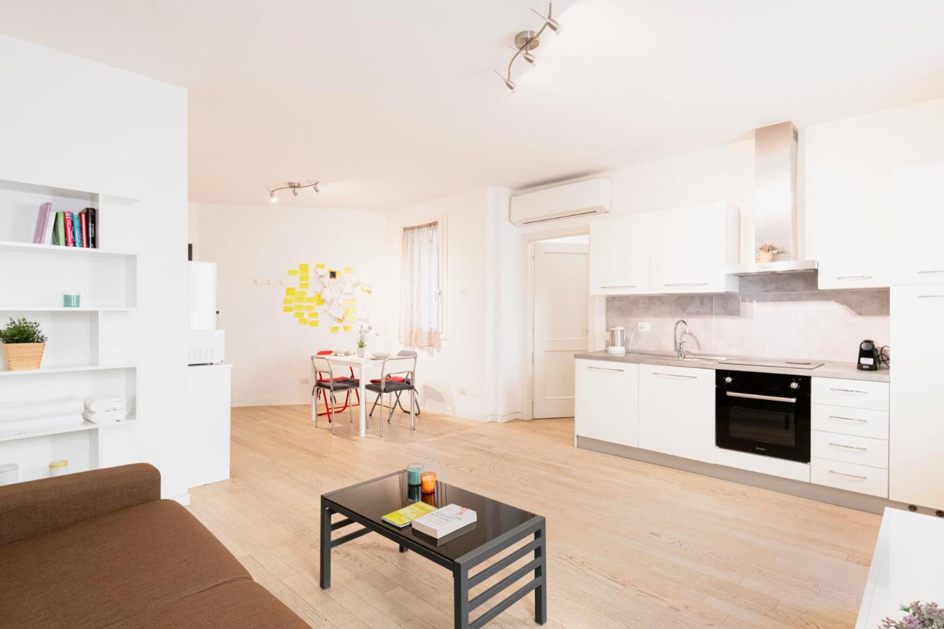 Easylife - Stile E Comfort Sui Navigli Apartment Милано Екстериор снимка